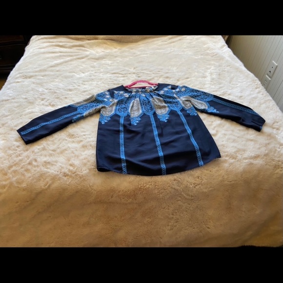 Collective Concepts Navy Geometric Print Blouse - Picture 2 of 7